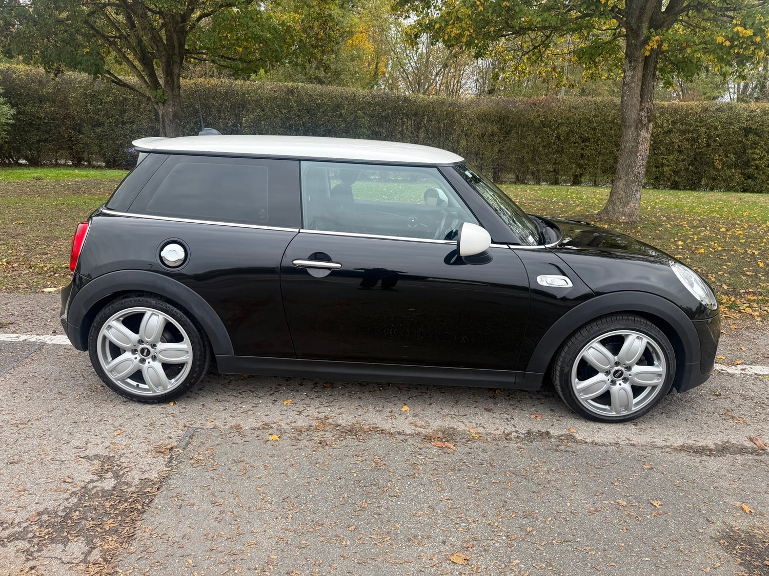 [ berth ]Mini Hatch
