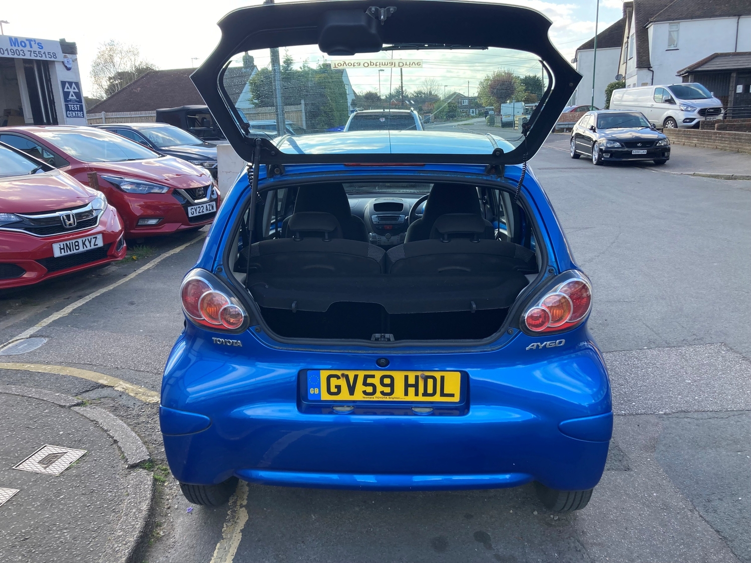 Toyota Aygo 2010 - Cars in Lancing