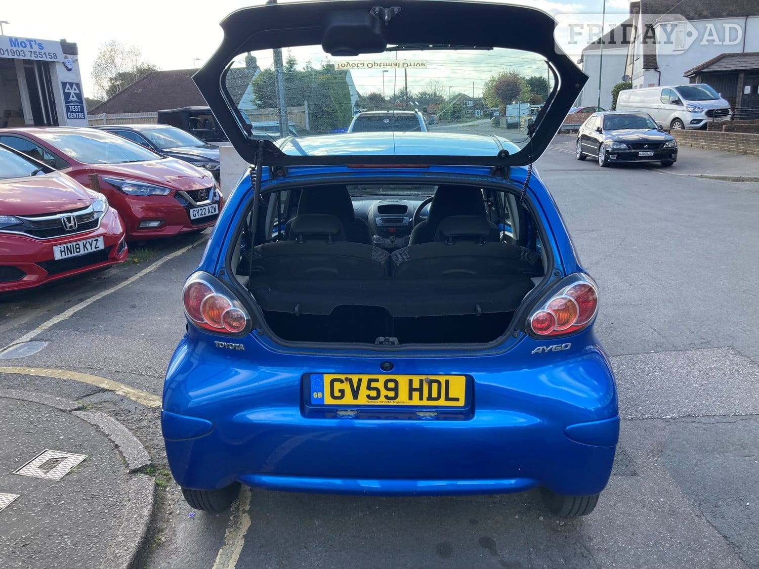 Toyota Aygo 2010 - Cars in Lancing