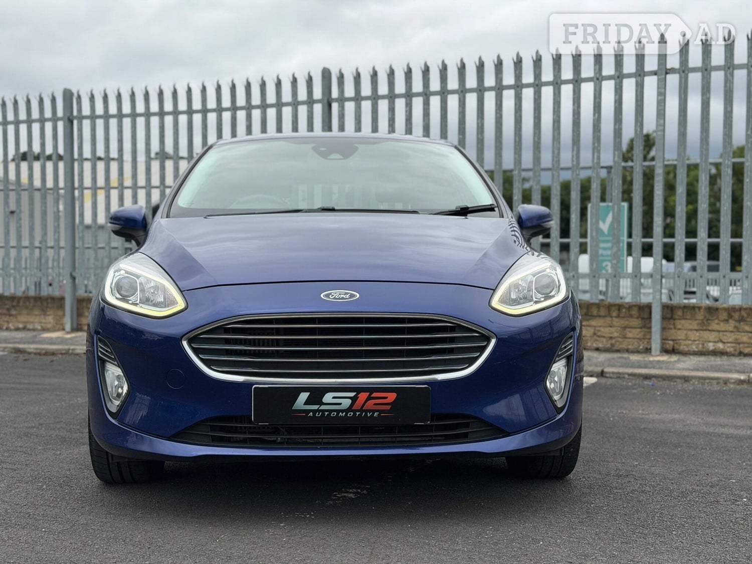 [ berth ]Ford Fiesta