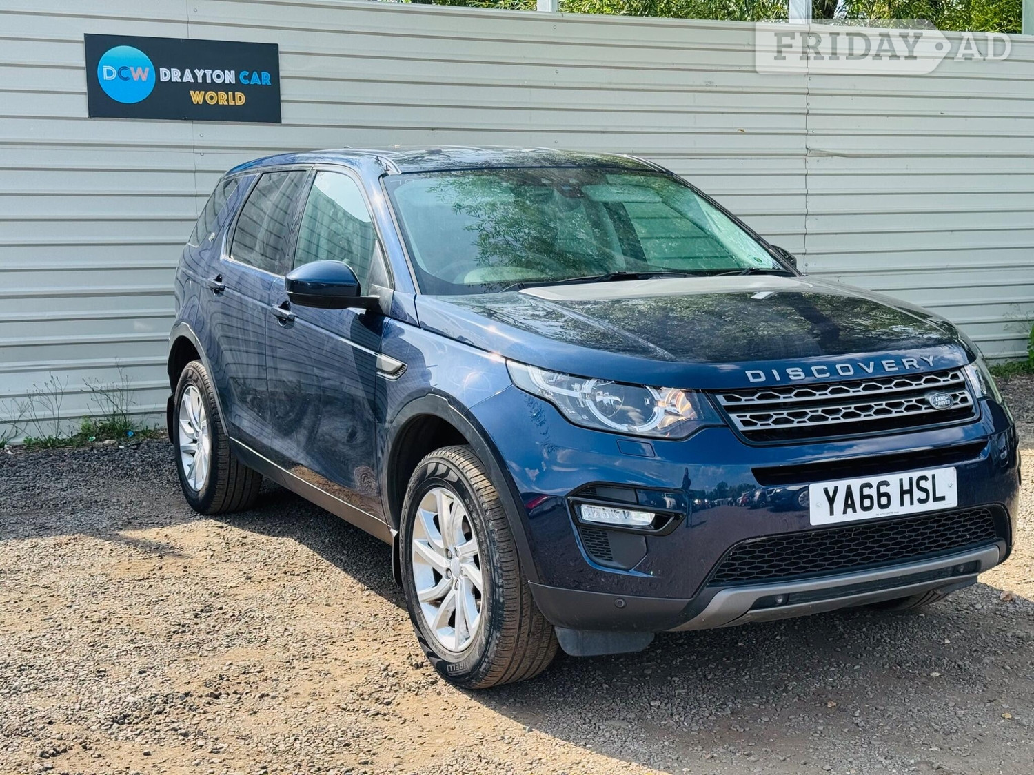 Land Rover Discovery Sport 2016 - Cars in Hillingdon