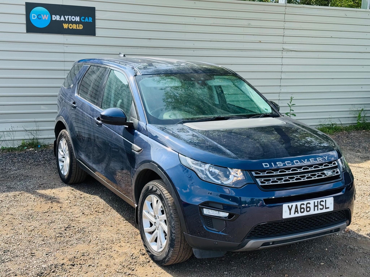 Land Rover Discovery Sport 2016 - Cars