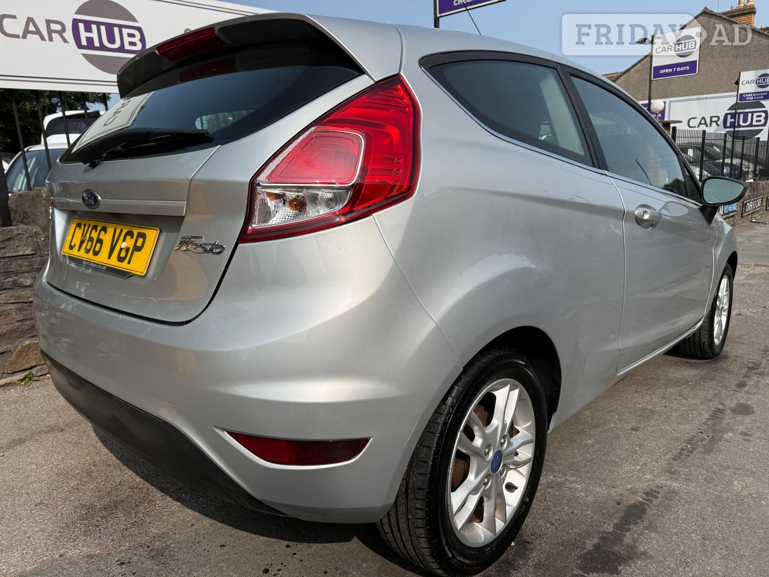 Ford Fiesta 2016 - Cars
