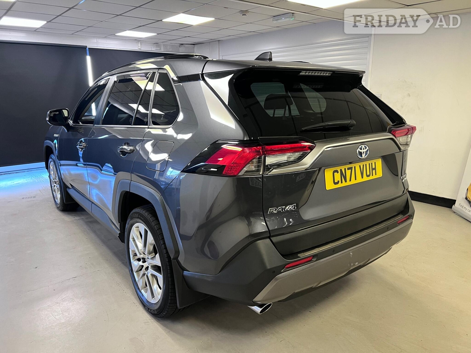 Toyota RAV4 2021 - Cars in Stroud