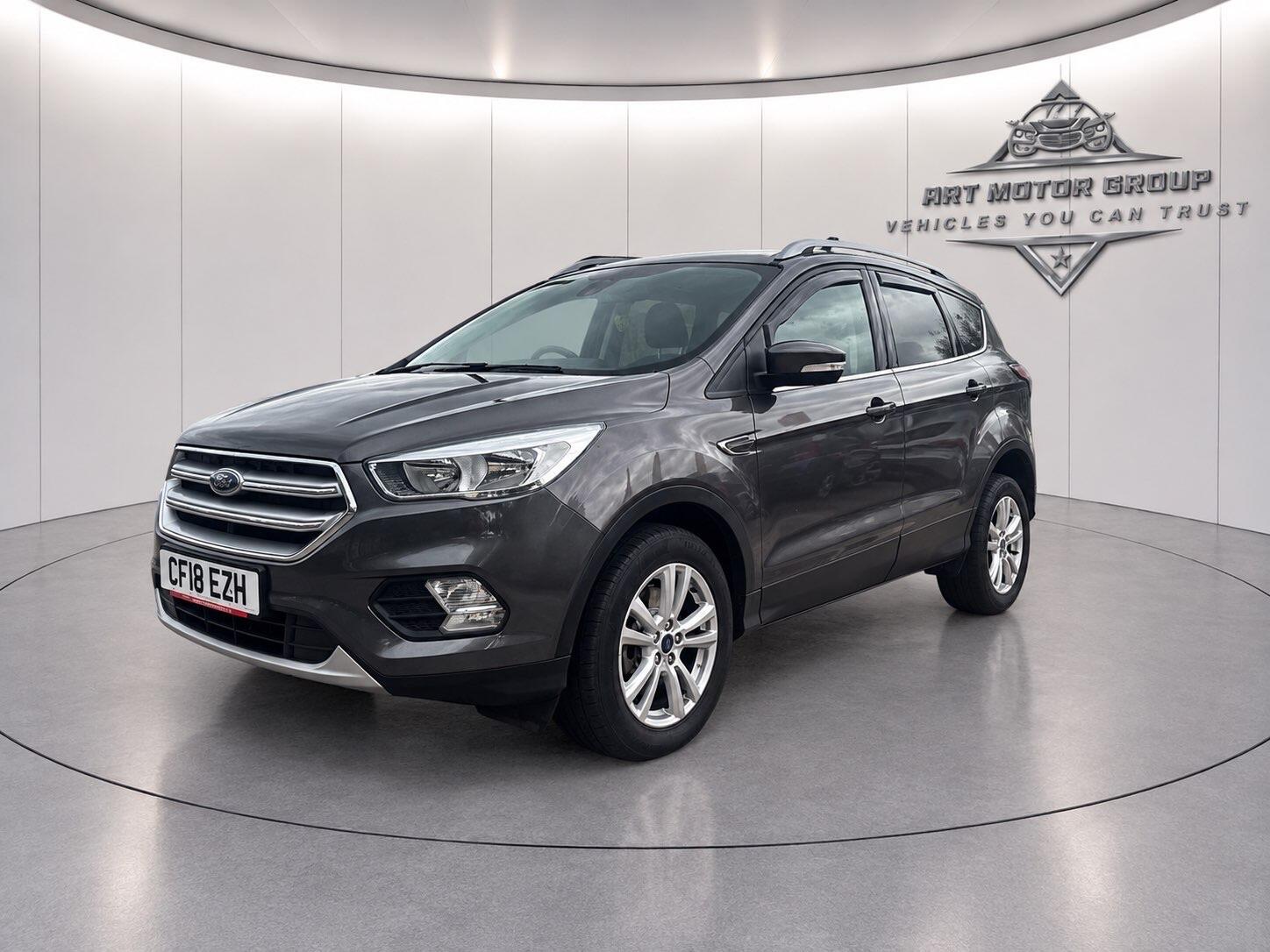 [ berth ]Ford Kuga