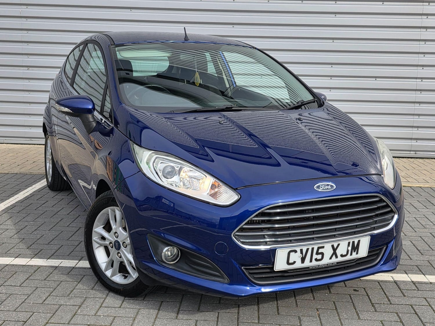 Ford Fiesta 2015 - Cars