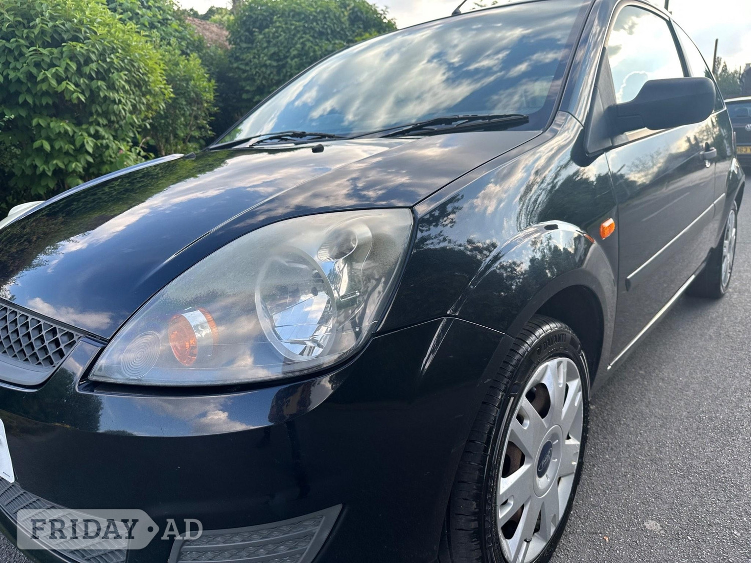 [ berth ]Ford Fiesta