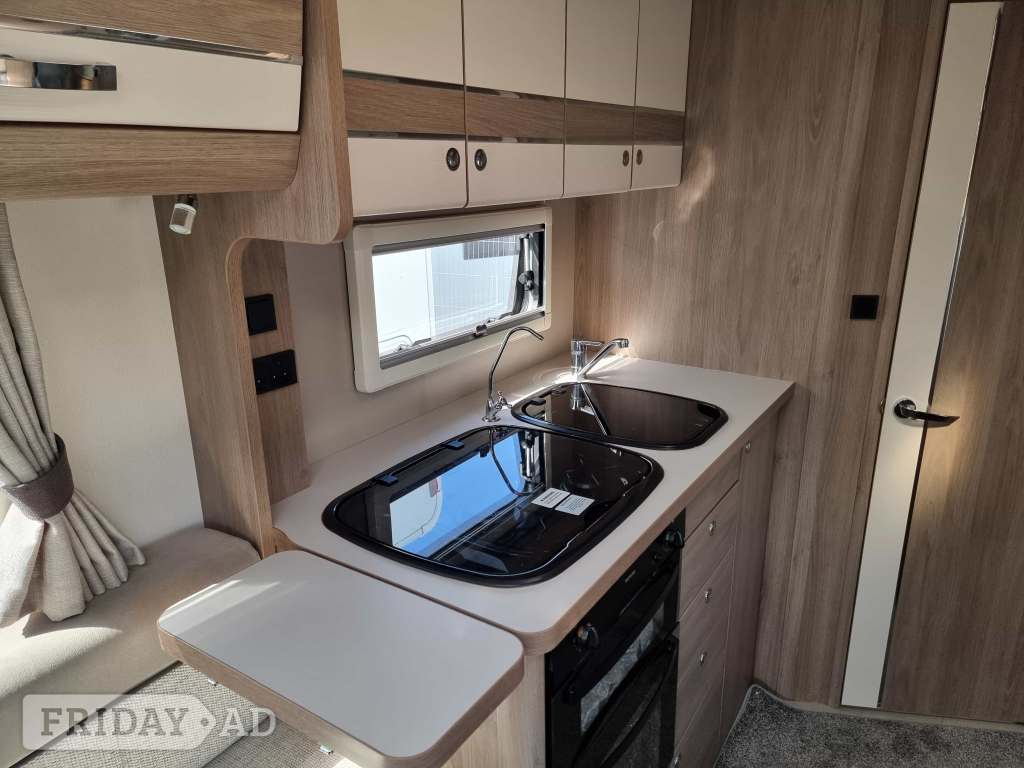 Compass Avantgarde 175 2020 for sale - Motorhomes & Caravans