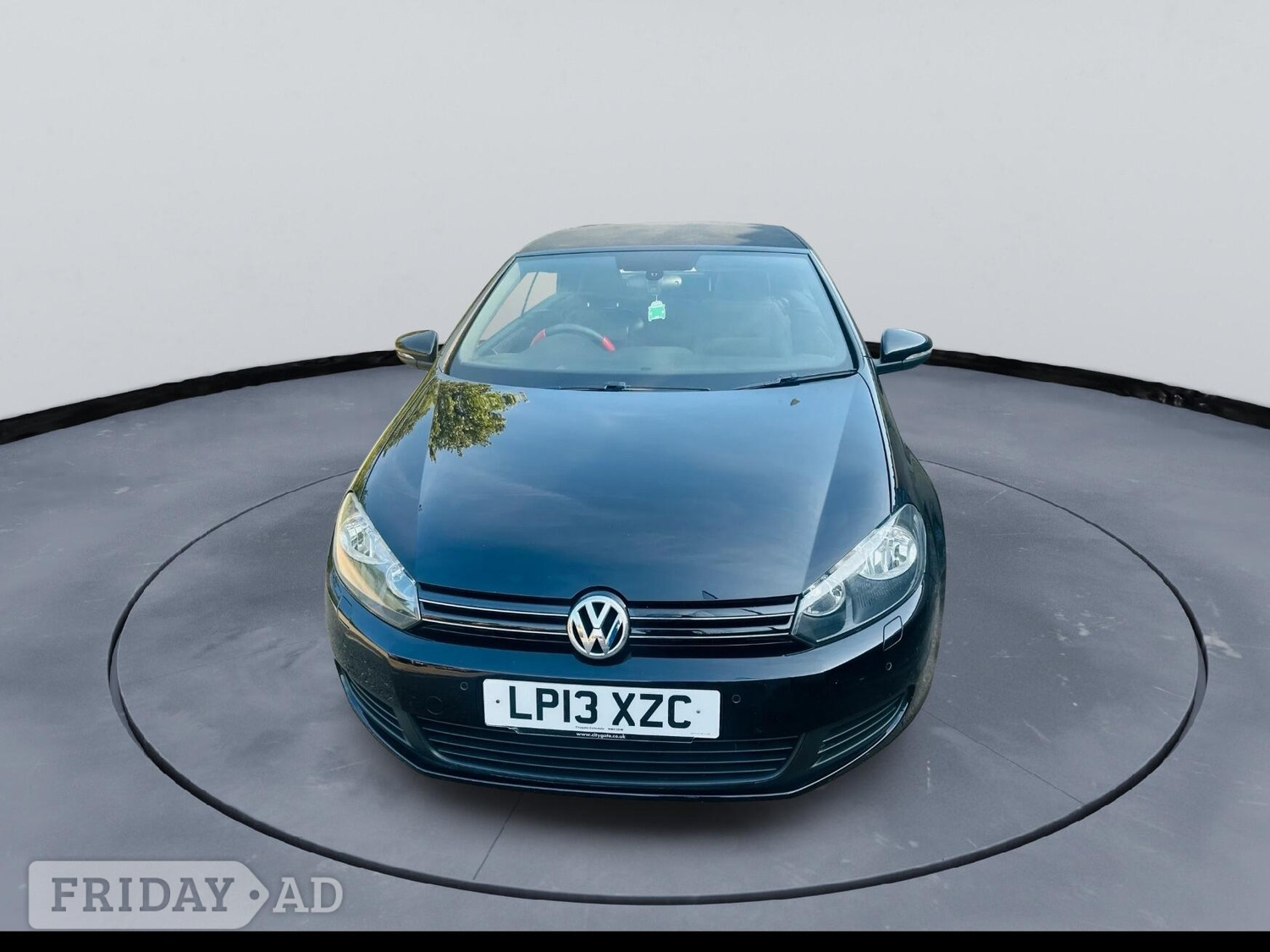 Volkswagen Golf 2013 - Cars