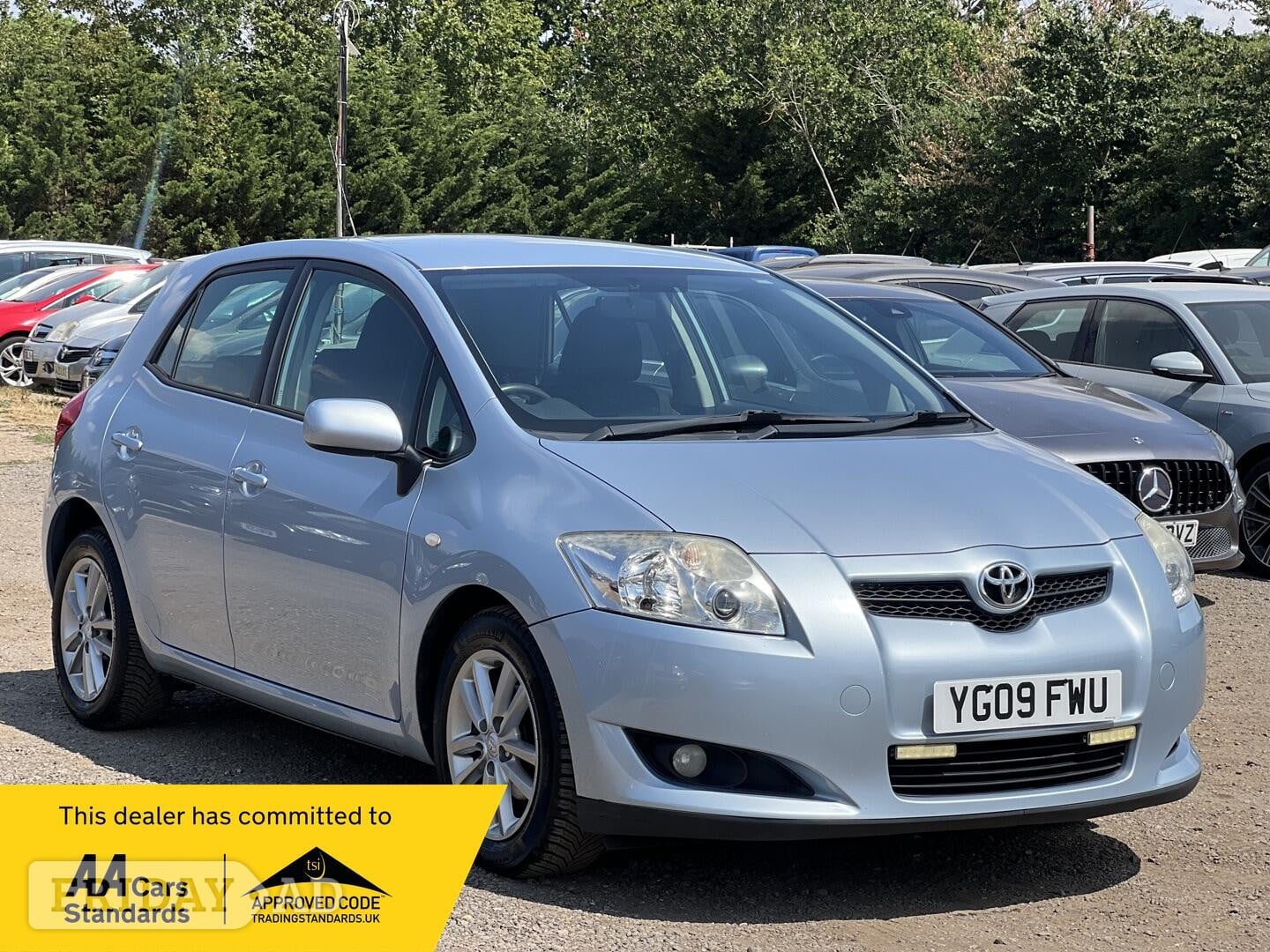 Toyota Auris 2009 in Milton Keynes