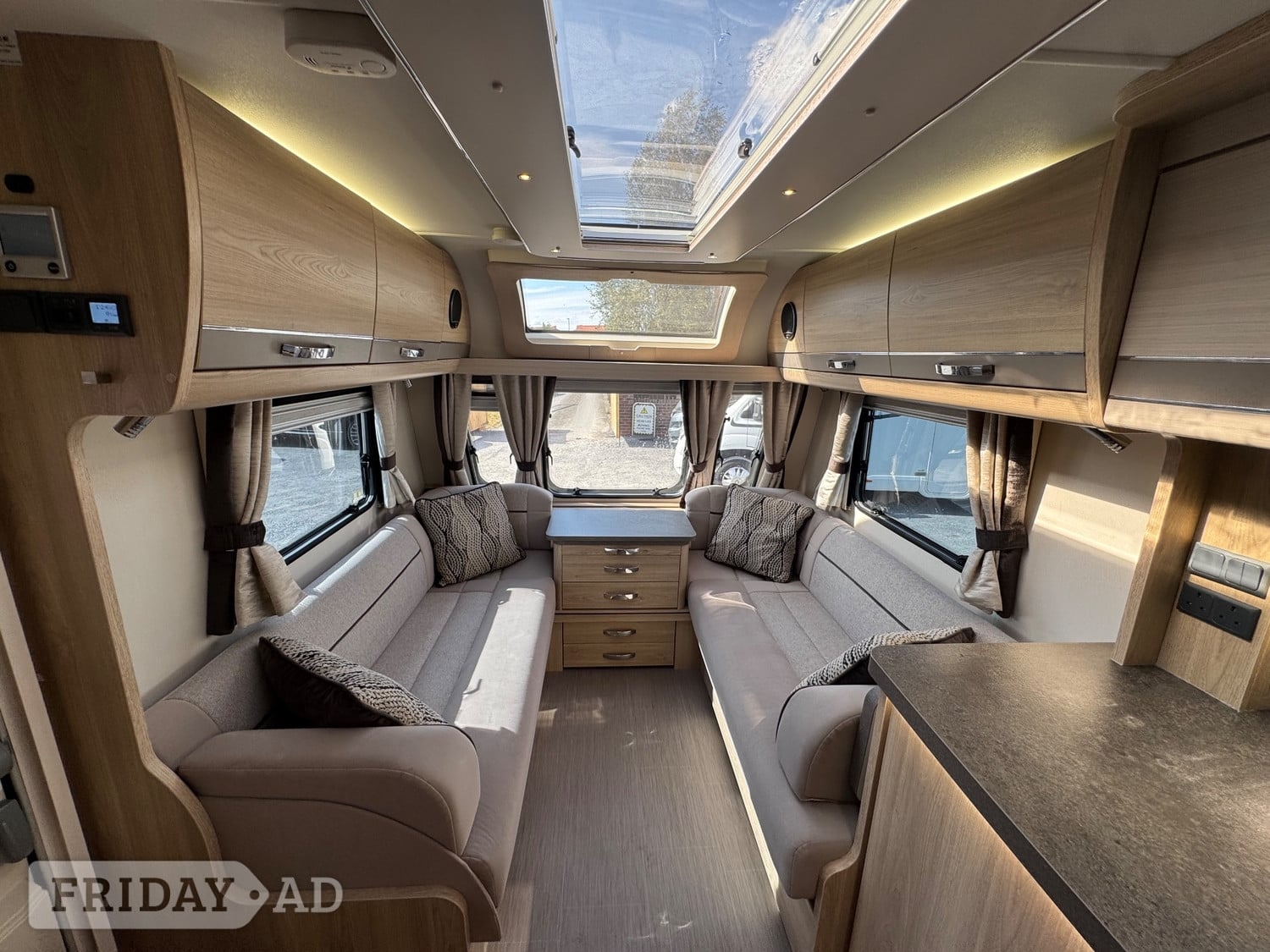 Elddis Crusader 2018 - Motorhomes & Caravans