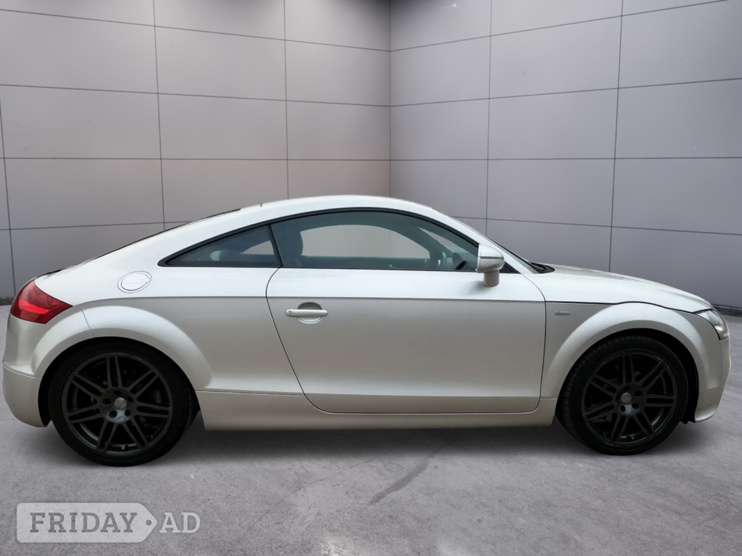 Audi TT 2011 - Cars