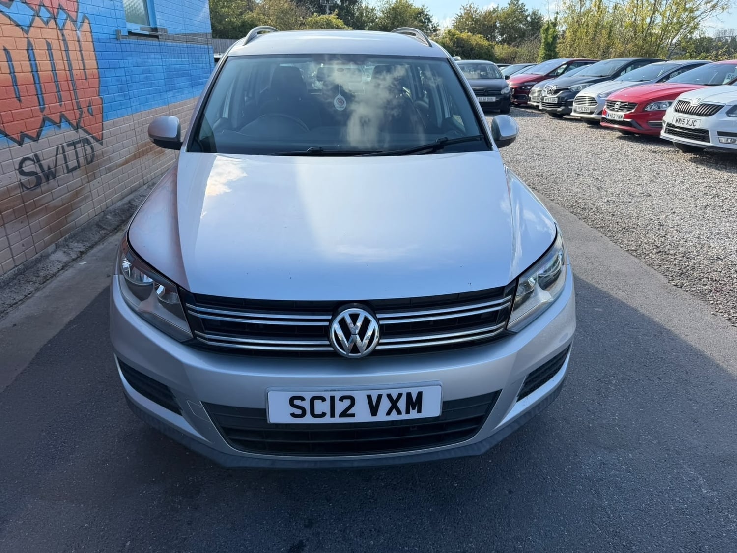 Volkswagen Tiguan 2012 - Cars