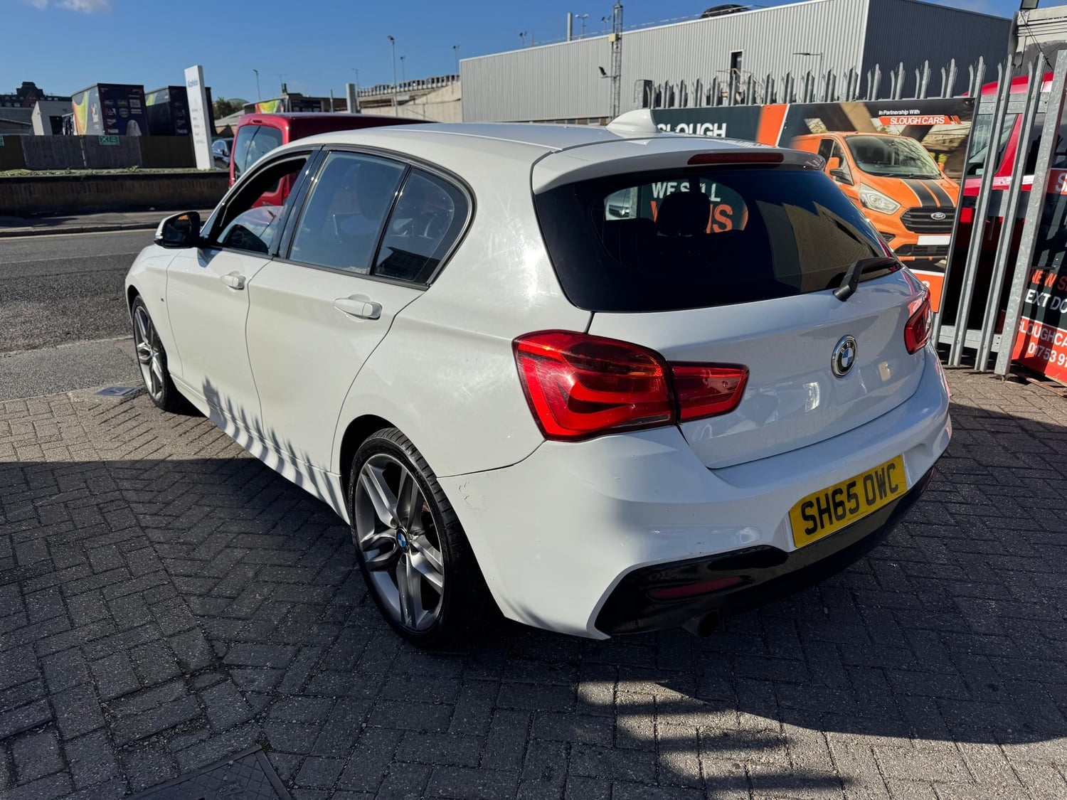 [ berth ]BMW 1 Series