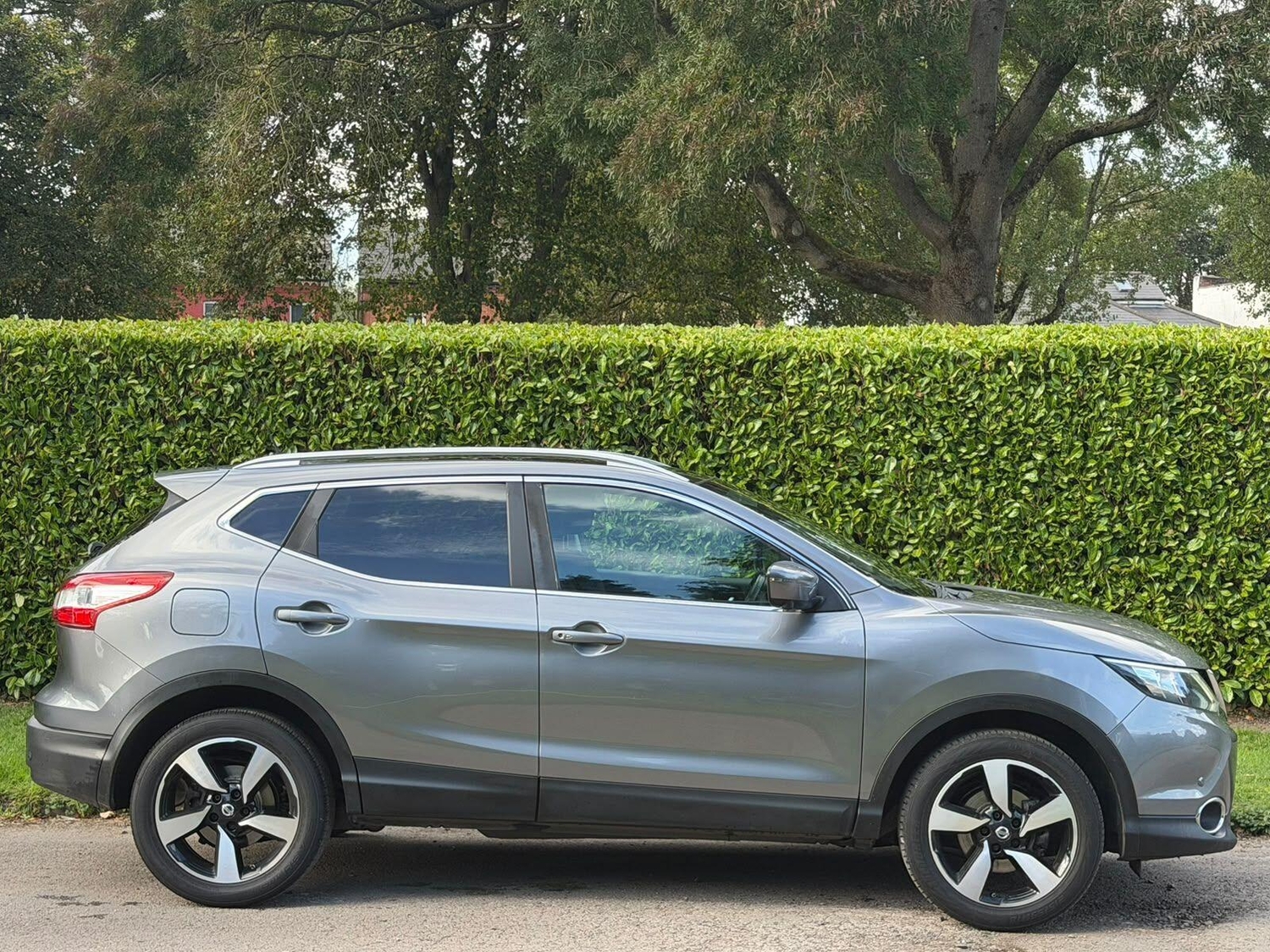 Nissan Qashqai 2016 - Cars in Birmingham