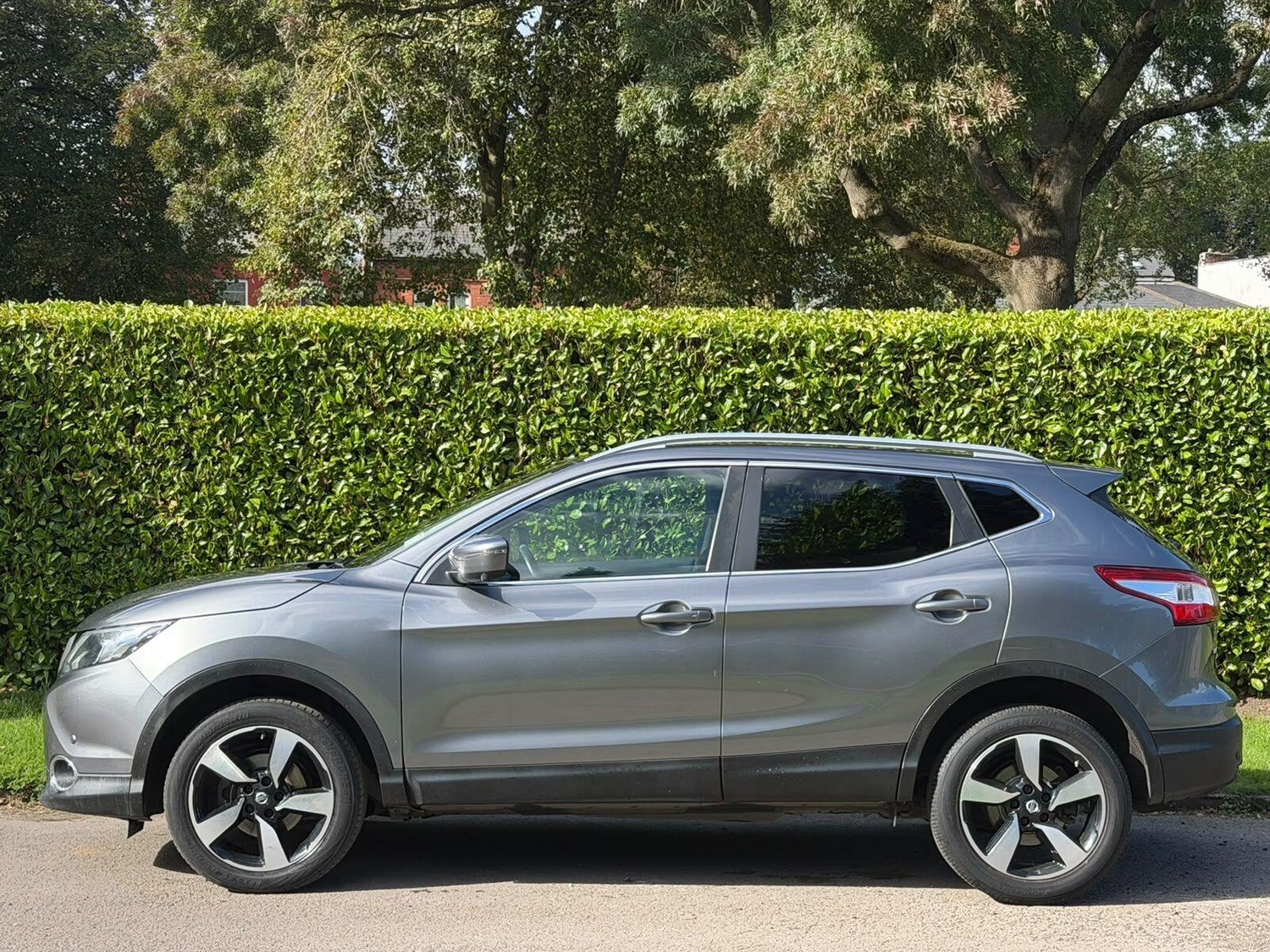 Nissan Qashqai 2016 - Cars