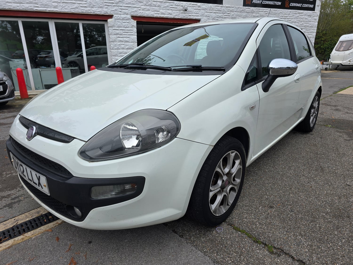 [ berth ]Fiat Punto Evo