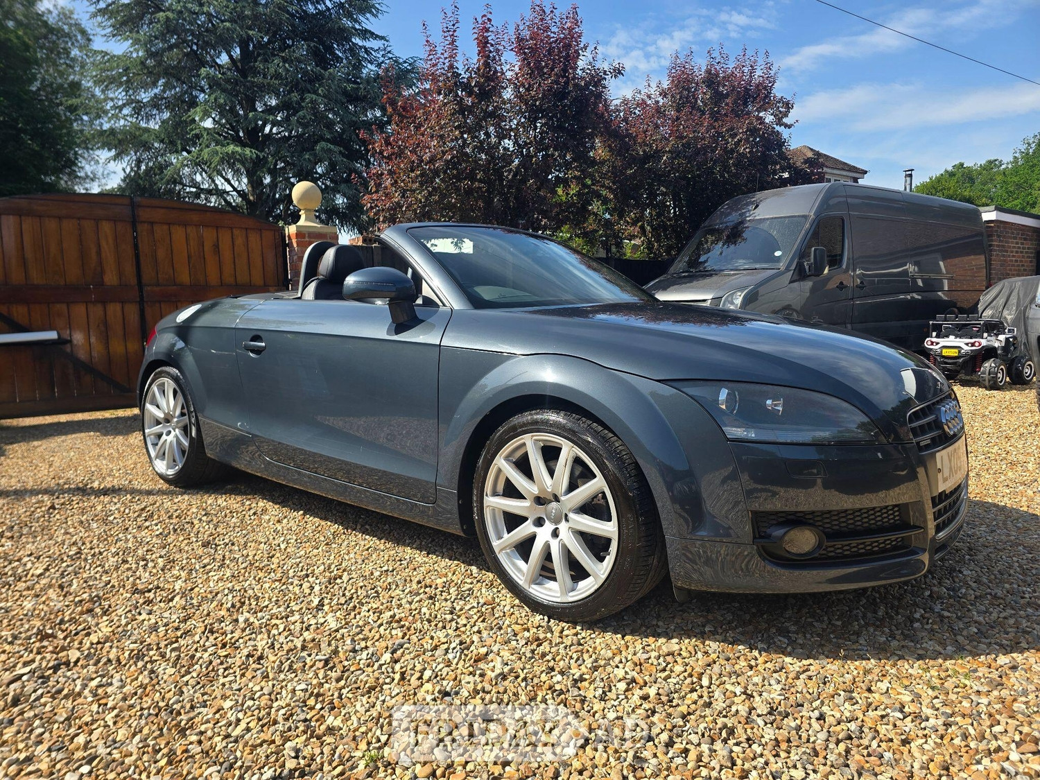 Audi TT 2009 in Aldershot