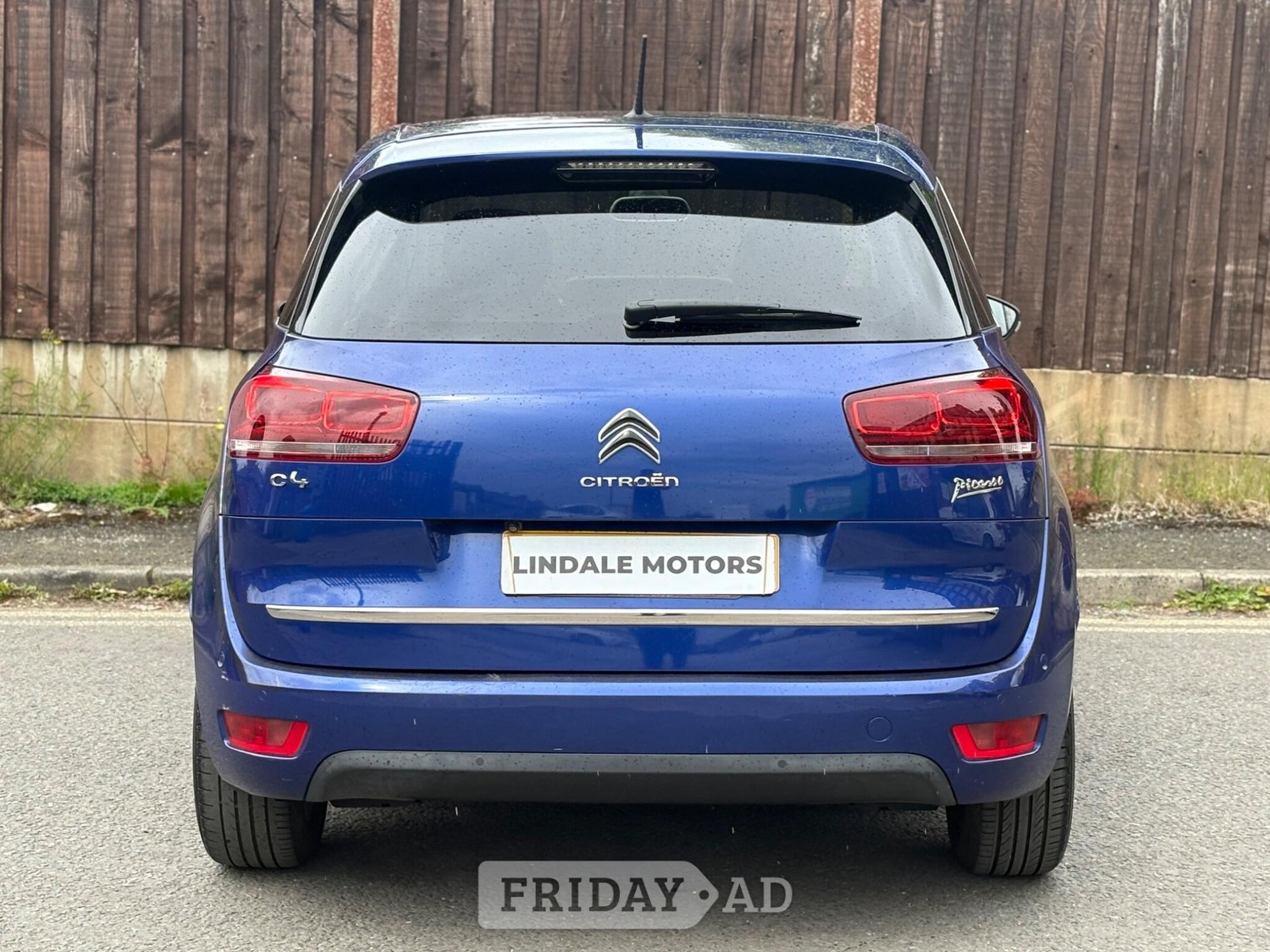 [ berth ]Citroen C4 Picasso