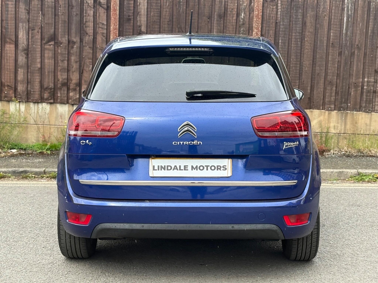 [ berth ]Citroen C4 Picasso