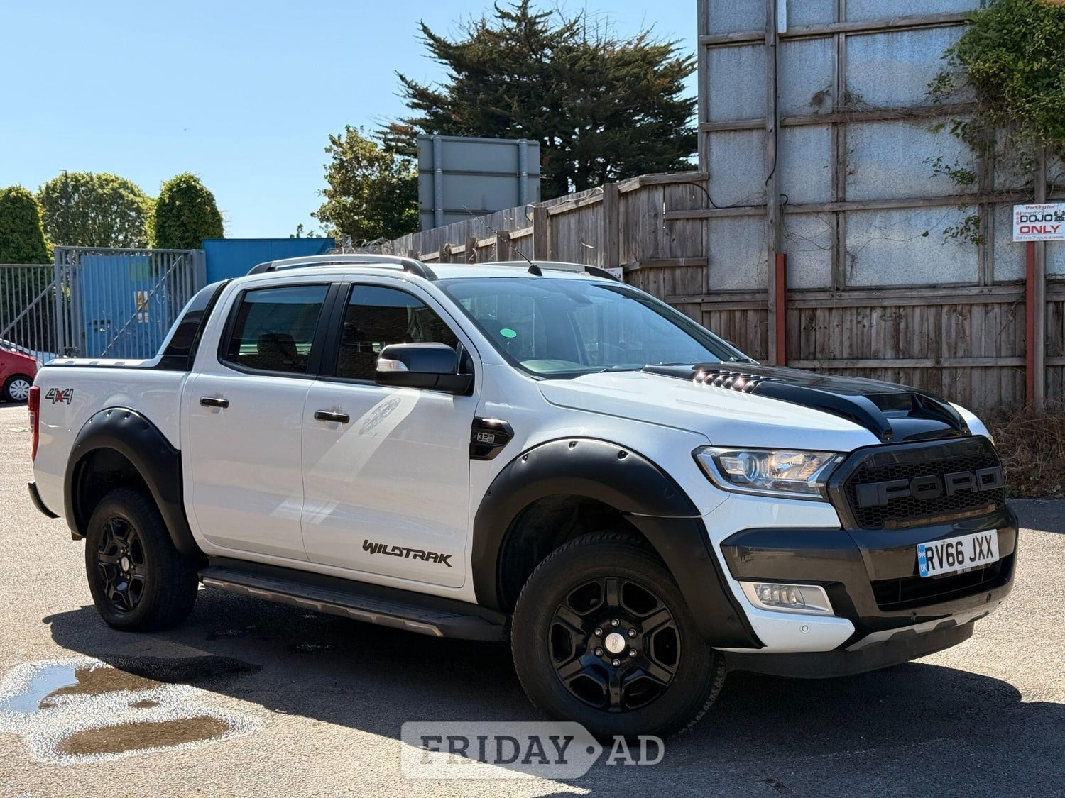 Ford Ranger 2016 in Bristol