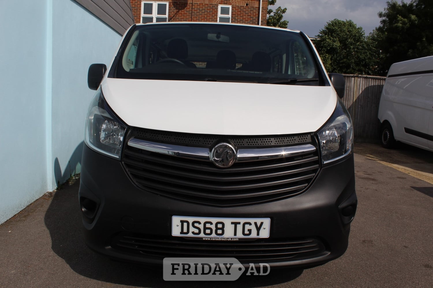 Vauxhall Vivaro 2018 - Cars