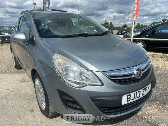 Vauxhall Corsa 2013 in Burford
