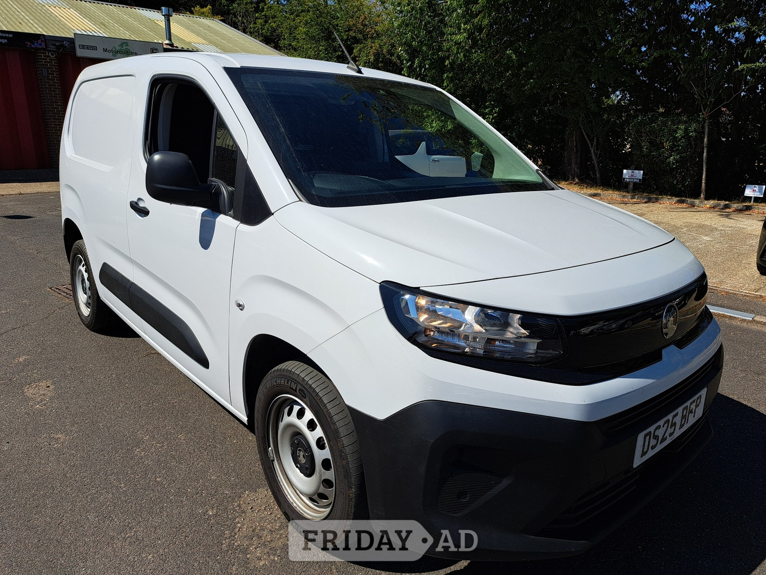 [ berth ]Vauxhall Combo