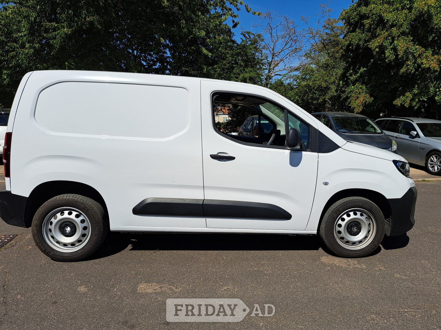 Vauxhall Combo 2025 - Vans & Commercial Vehicles