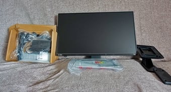 AVTEX W195TS-U 19.5" Full HD smart TV with built in satalite deco