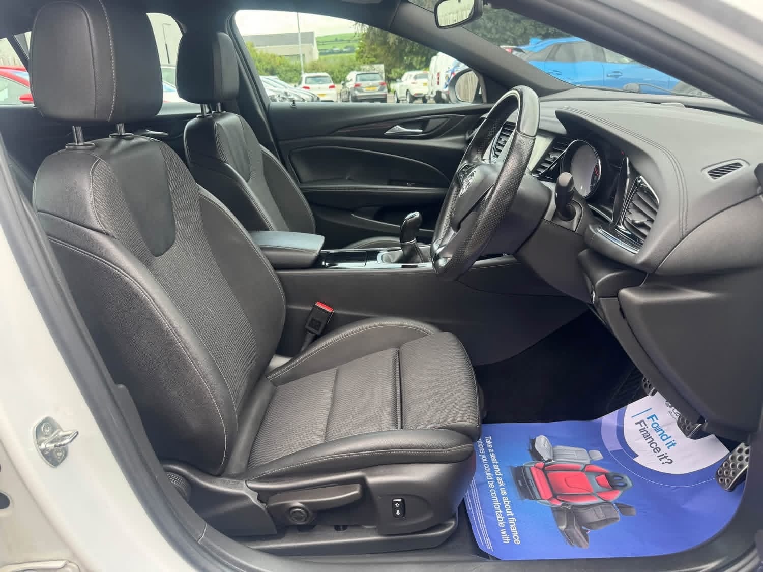 Vauxhall Insignia 2019 - Cars