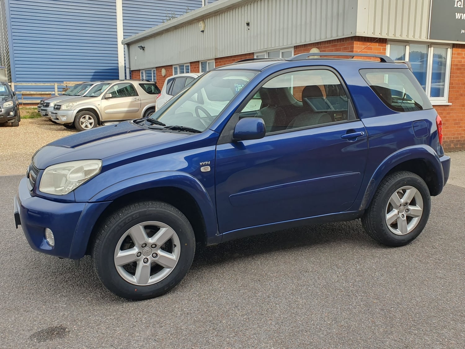 Toyota RAV4 2004 - Cars in Honiton