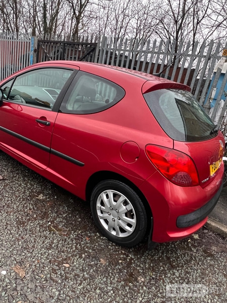 [ berth ]Peugeot 207