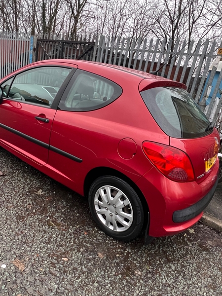 [ berth ]Peugeot 207