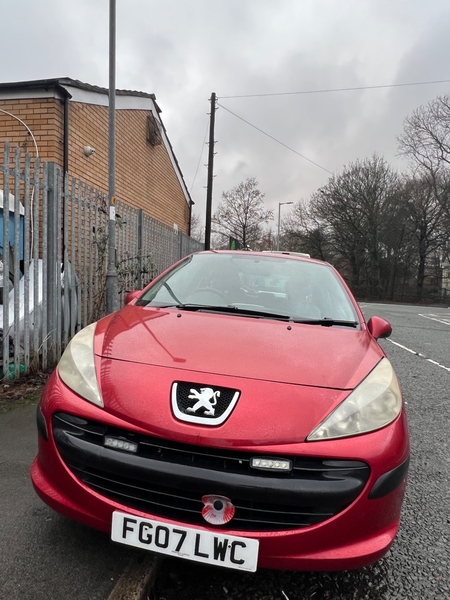 Peugeot 207 2007 - Cars
