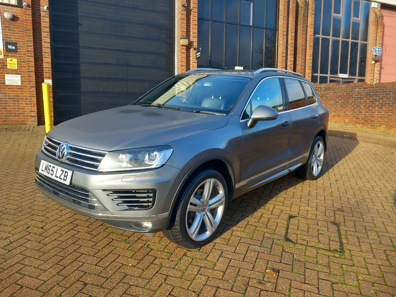 [ berth ]Volkswagen Touareg