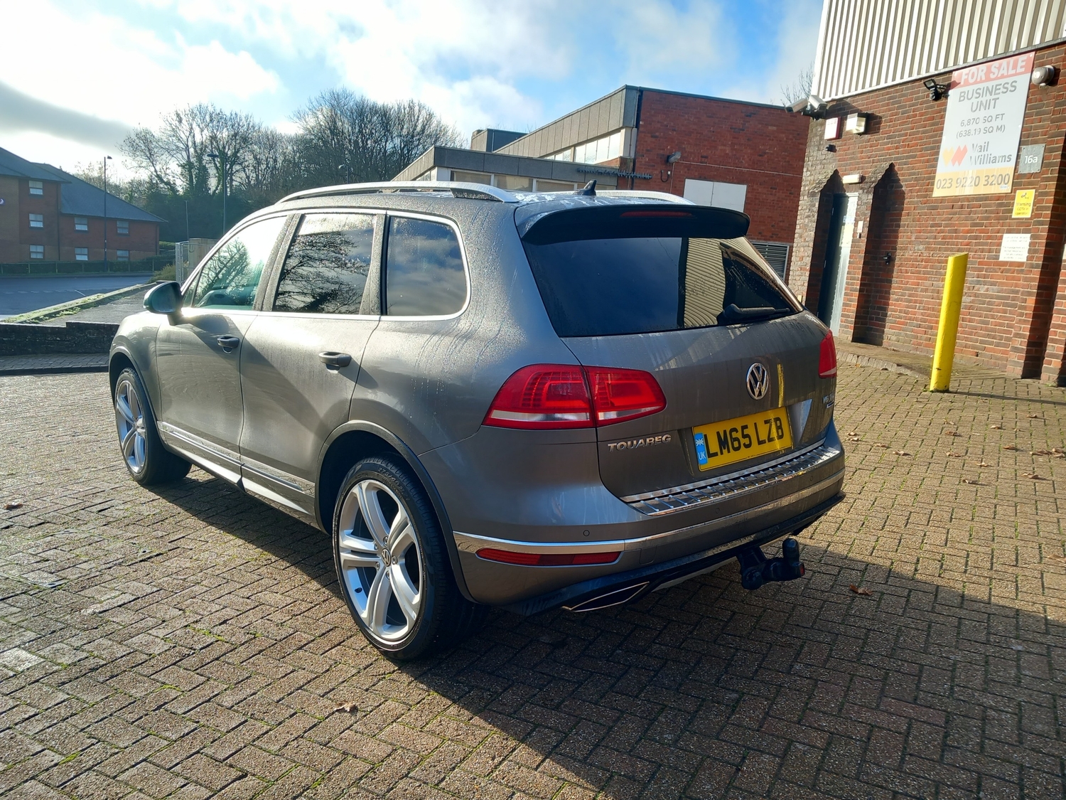 Volkswagen Touareg 2015 - Cars