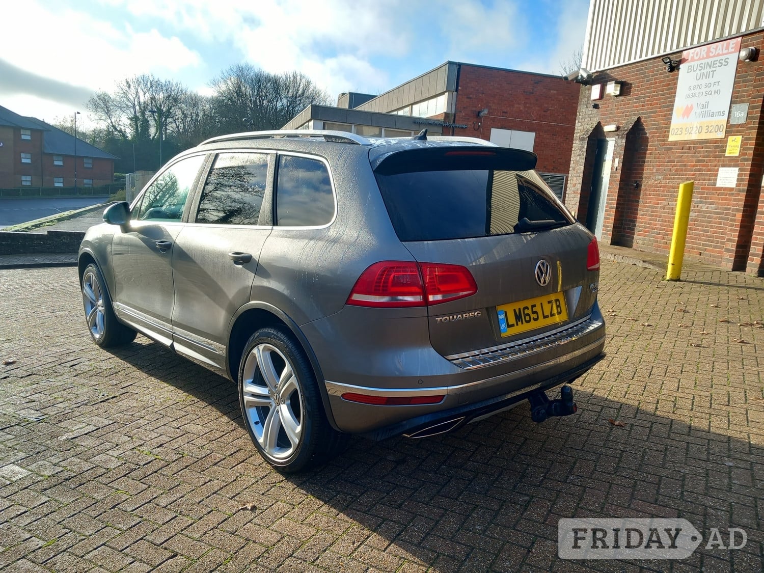Volkswagen Touareg 2015 - Cars