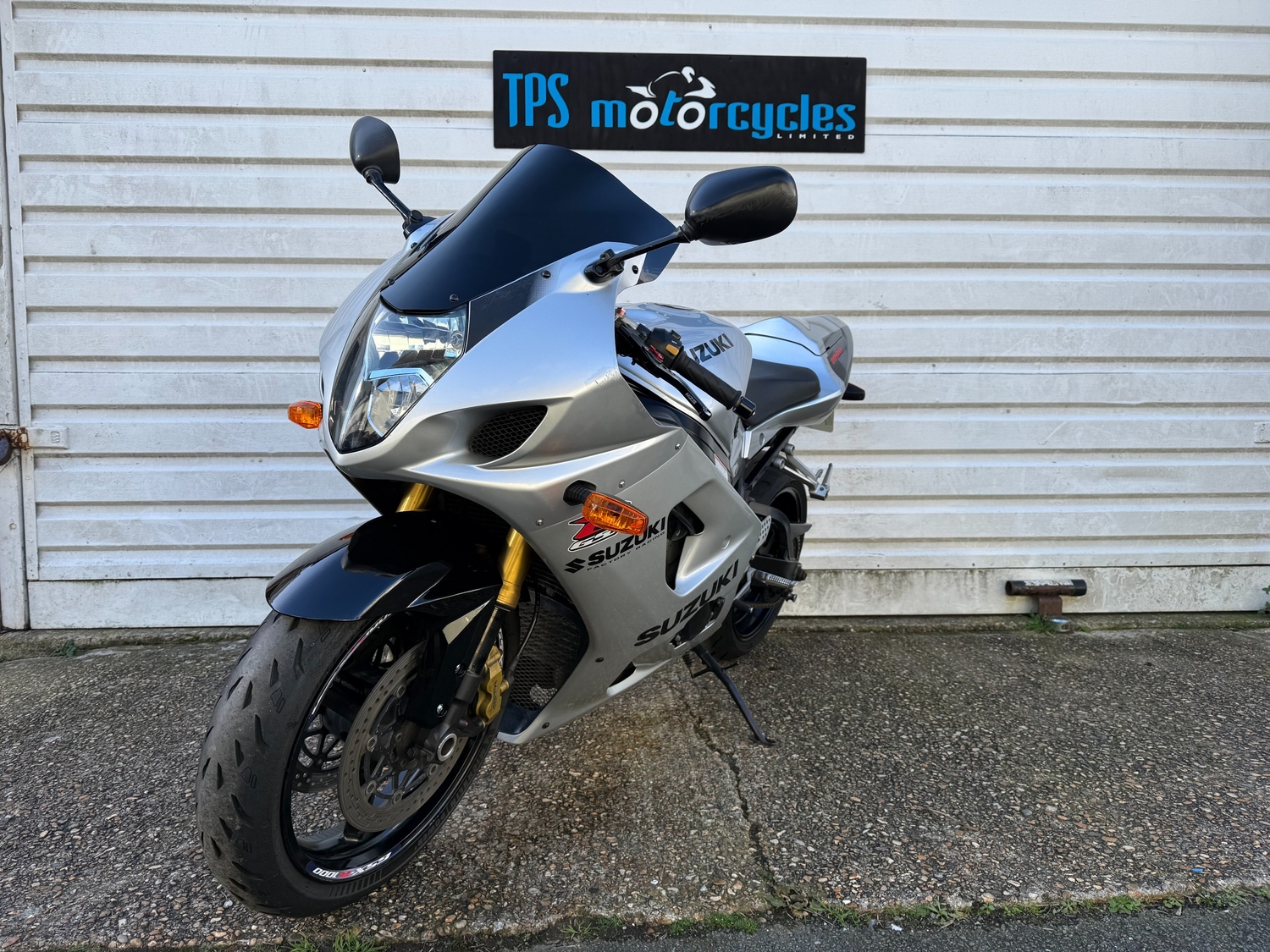 [ berth ]Suzuki GSX