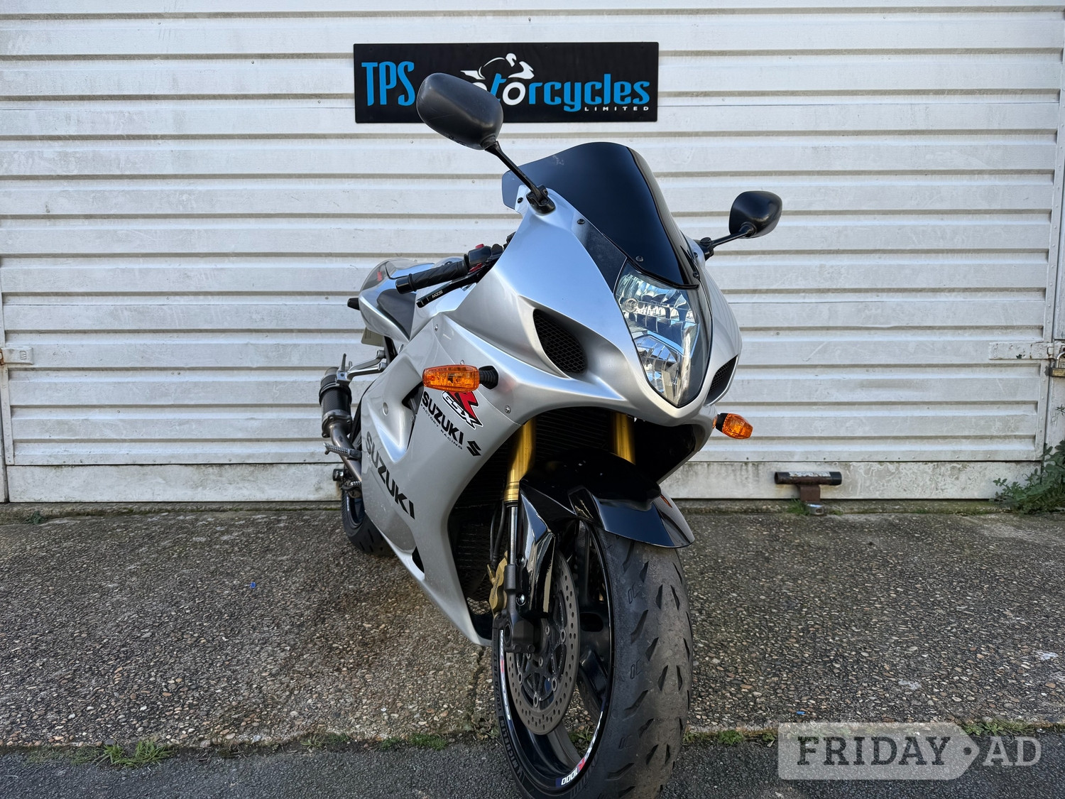 Suzuki GSX 2003 - Motorbikes, Scooters & Quads in Eastbourne