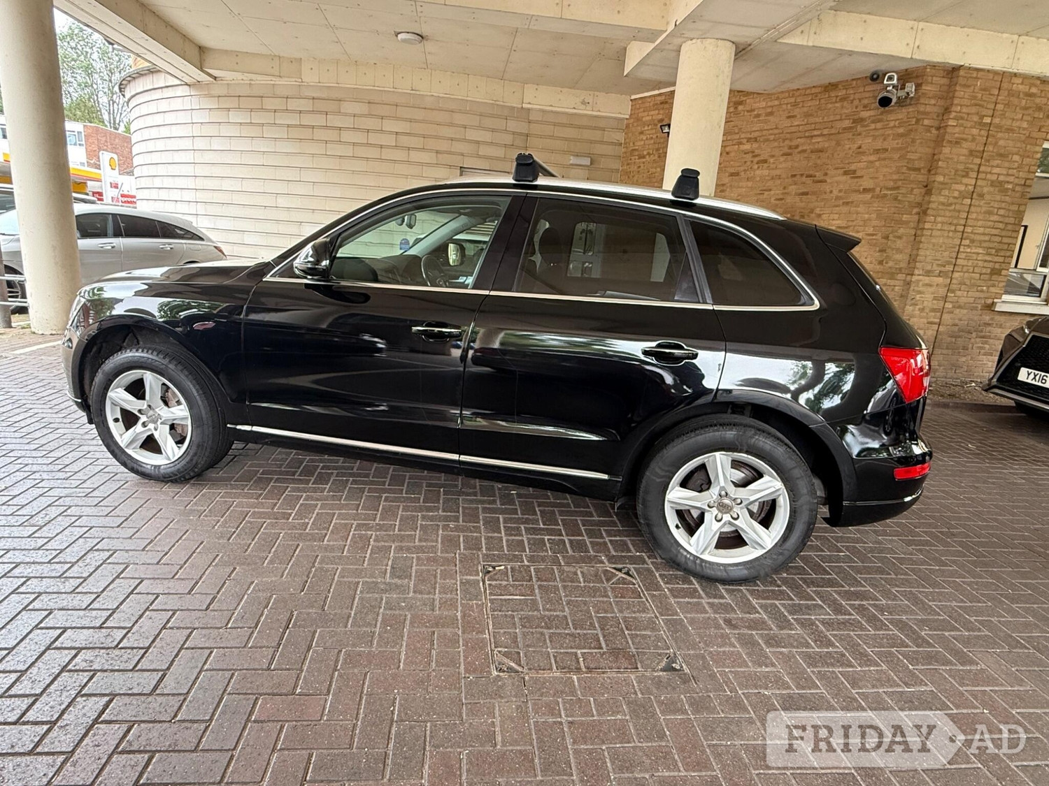Audi Q5 2015 - Cars in Staines