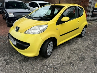 Peugeot 107 2006