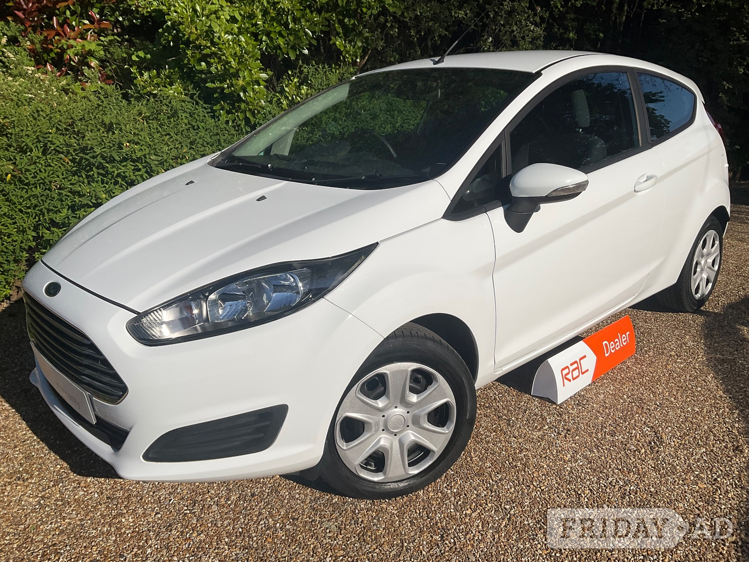 [ berth ]Ford Fiesta