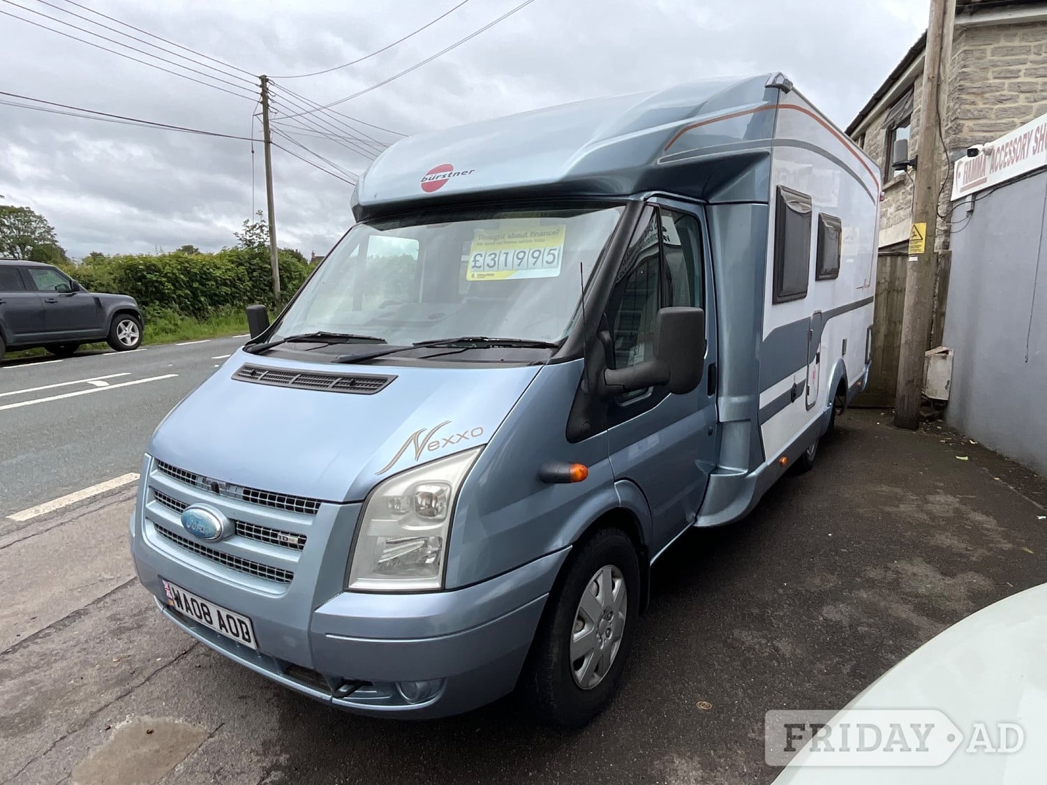[ berth ]Burstner Nexxo T660