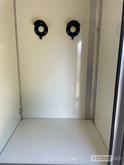 Hunter  Fiat Horsebox - Trailers & Horseboxes