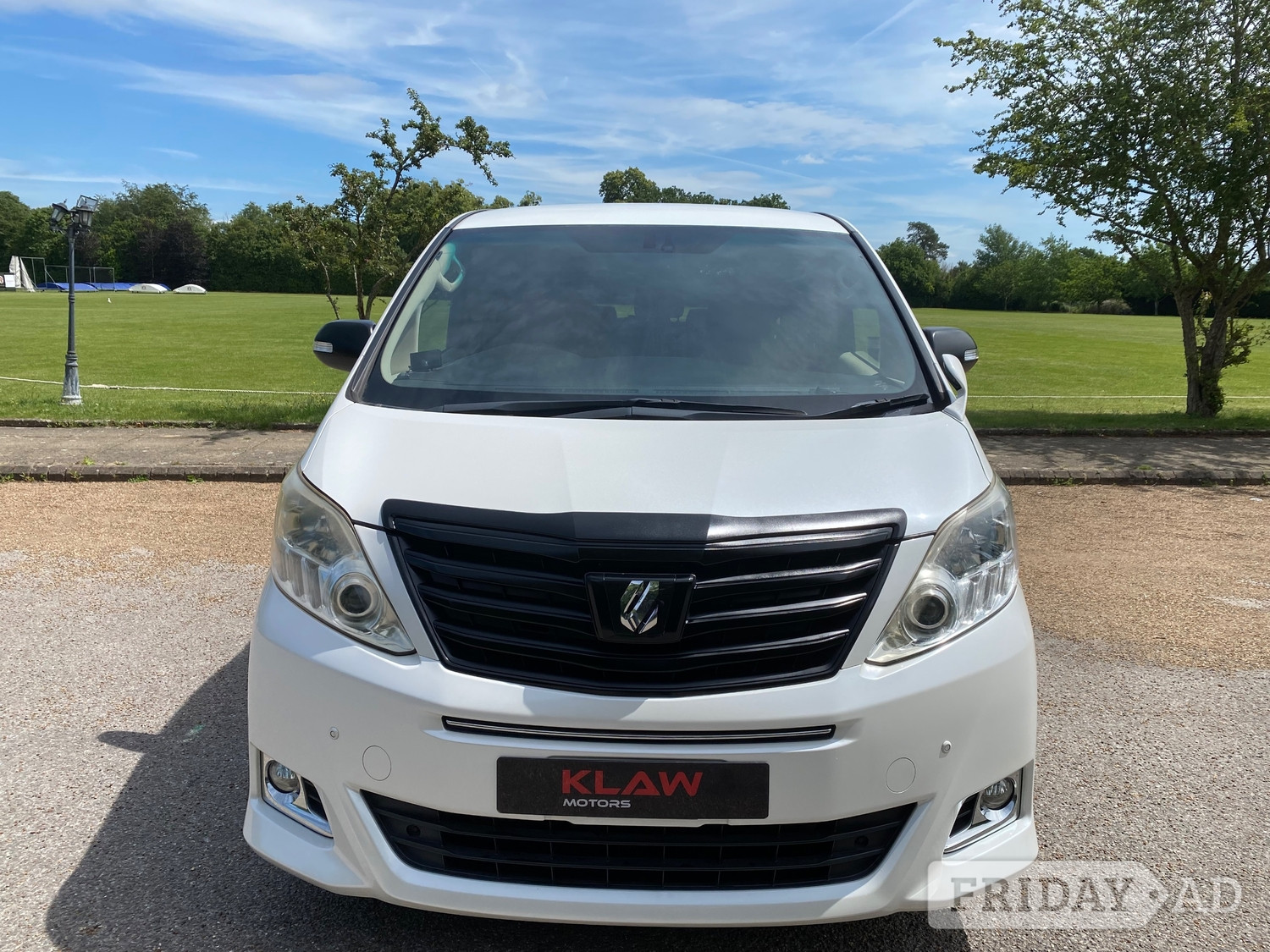 Toyota Alphard 2012 - Cars