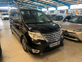 Nissan Serena 2014