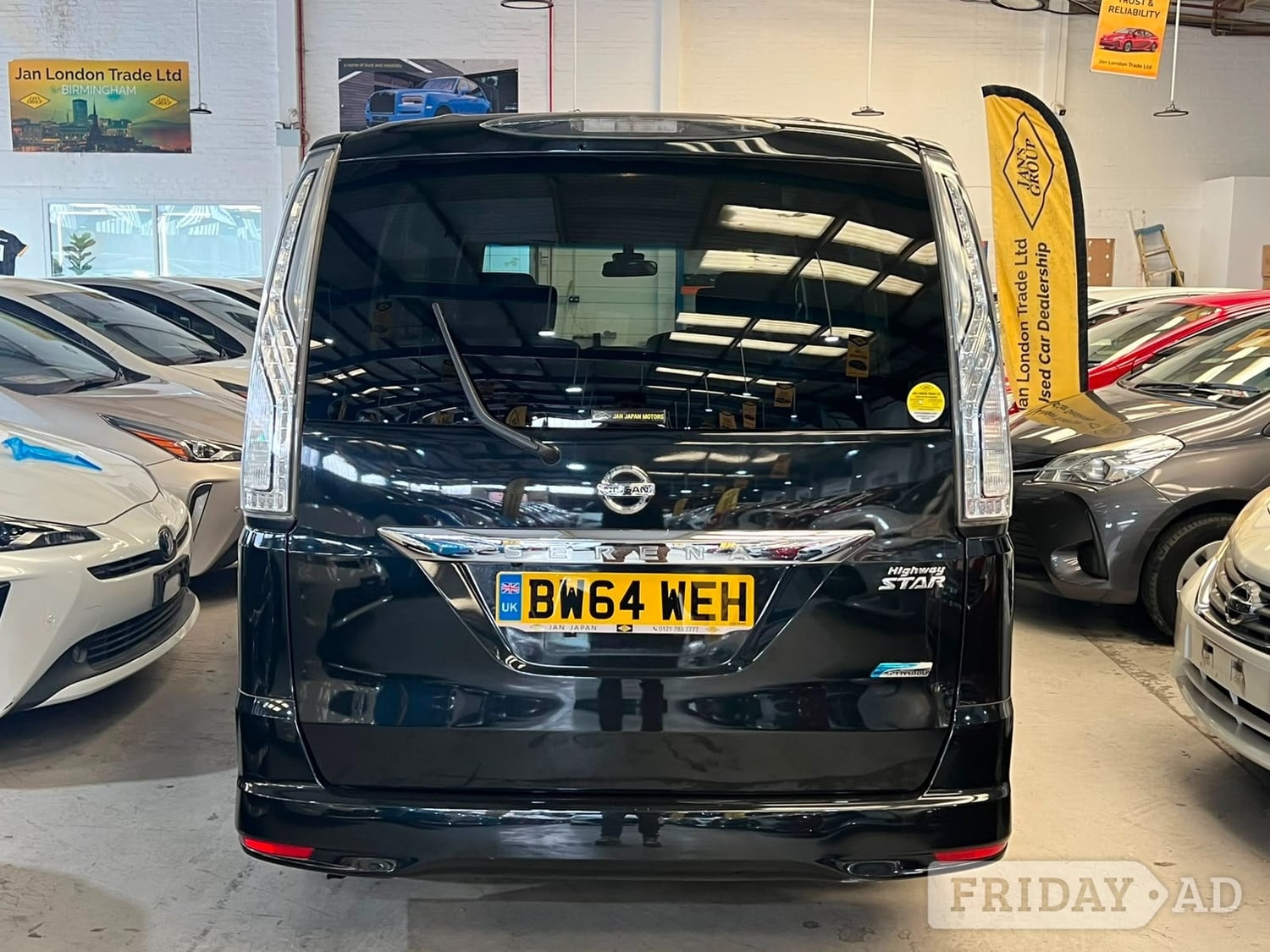 Nissan Serena 2014 - Cars in Birmingham