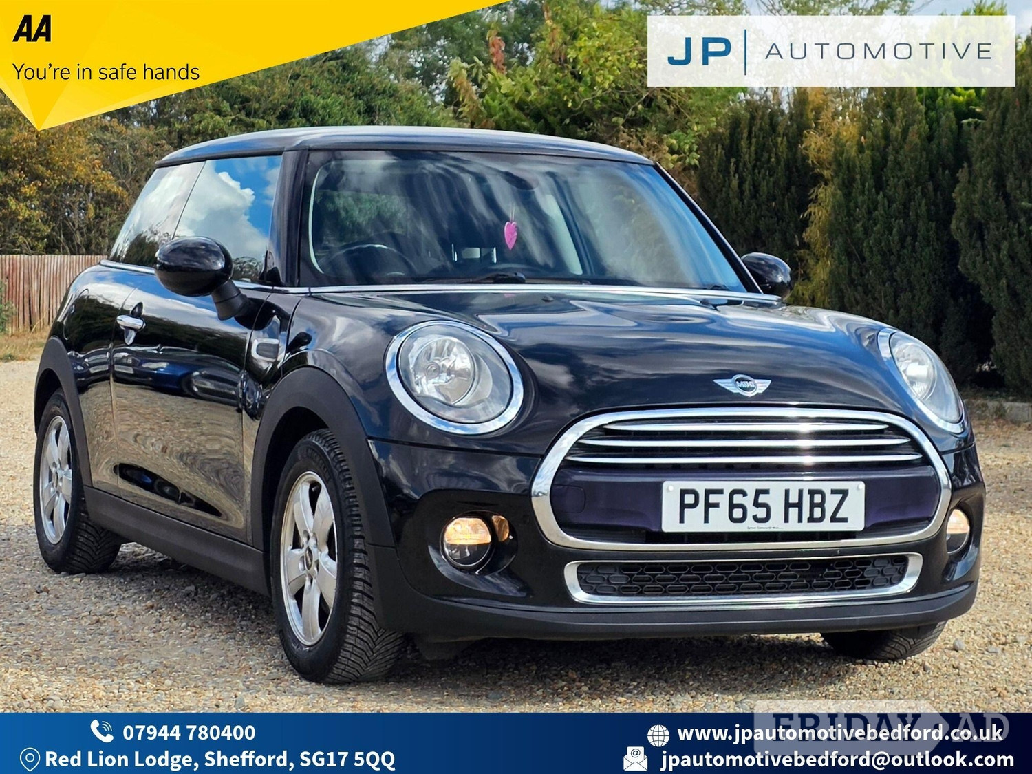 Mini Hatch 2015 in Shefford