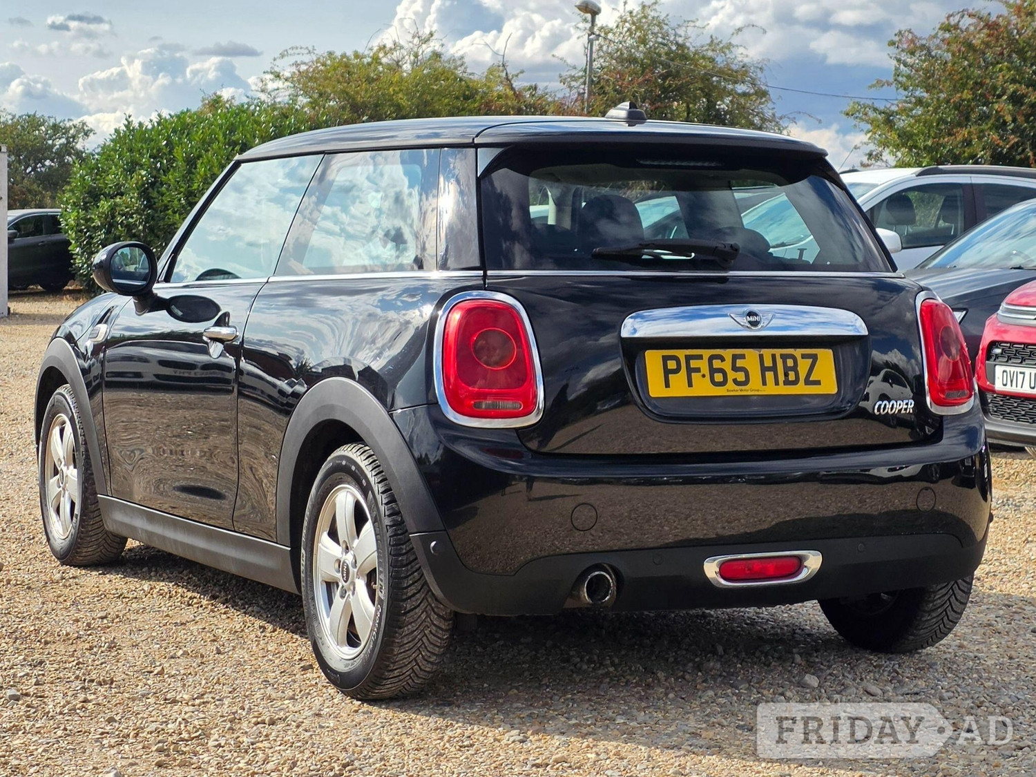 Mini Hatch 2015 - Cars in Shefford